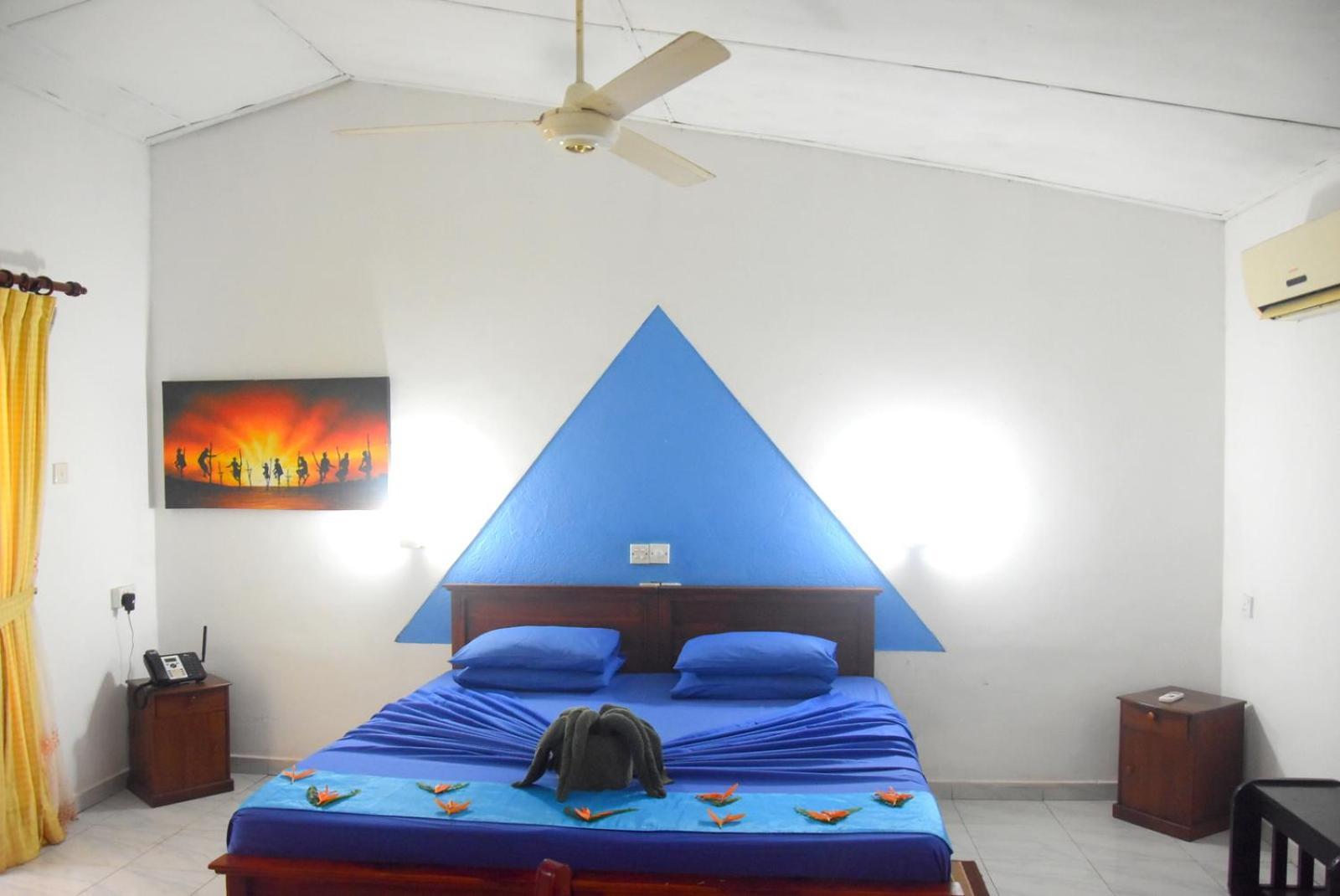Aqua Pearl Bolgoda Lake Hotel Panadura Bagian luar foto