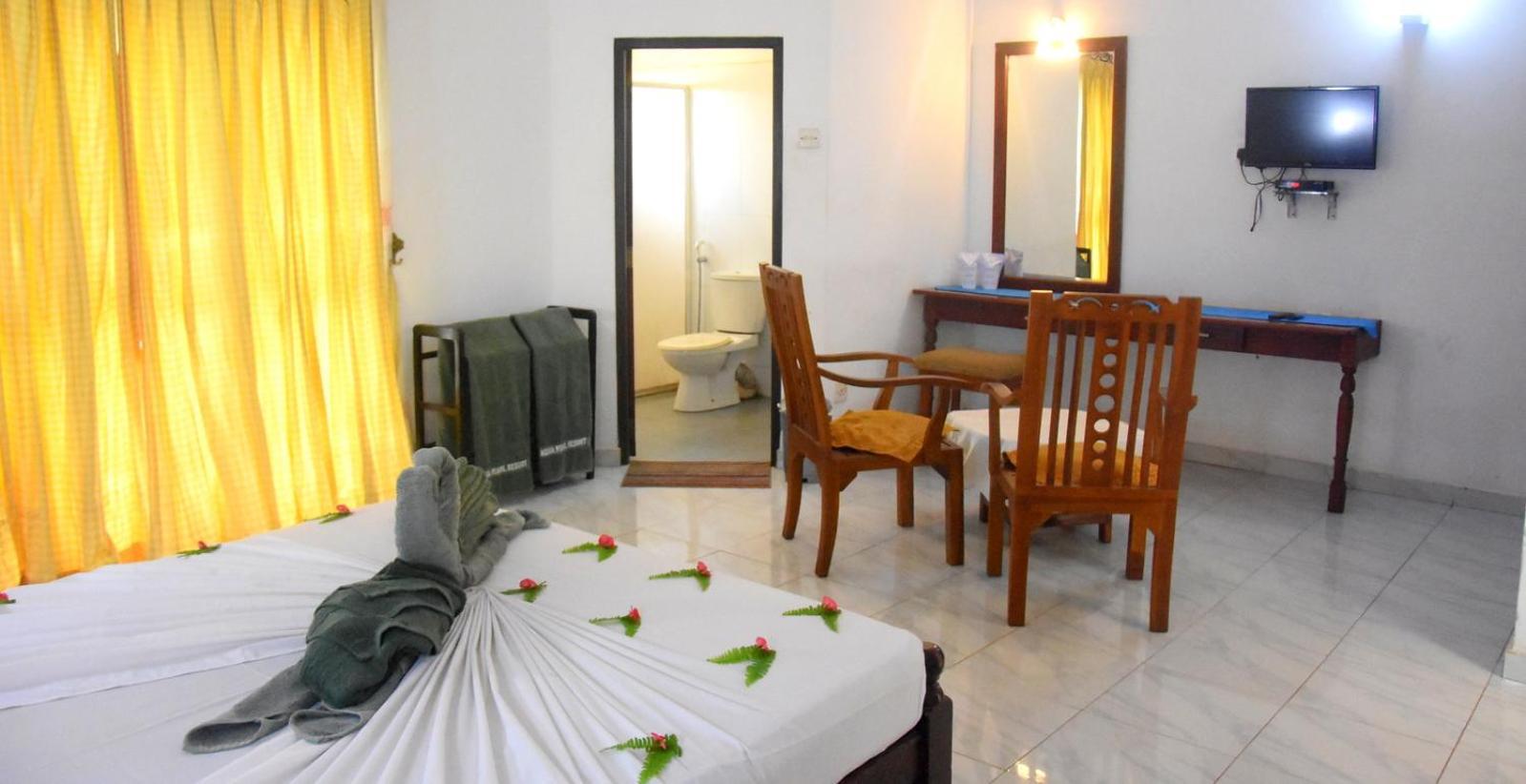 Aqua Pearl Bolgoda Lake Hotel Panadura Bagian luar foto